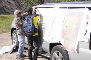 Romey Flores putting up cross sections to explain what we'll see at the outcrop, Powder River Basin, Wyoming