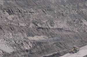 Coal mine high wall in East Kalimantan (Indonesia). Top of Pulaubalang Fm/bottom of Balikpapan Fm. Road grader for scale. 